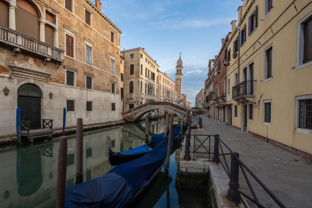 Lion Palace - San Marco R&R Венеція Екстер'єр фото