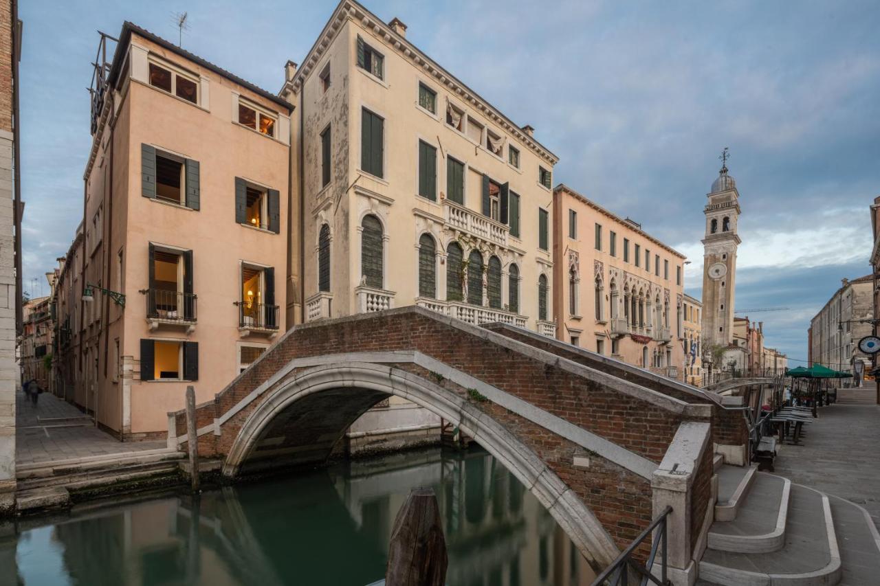 Lion Palace - San Marco R&R Венеція Екстер'єр фото