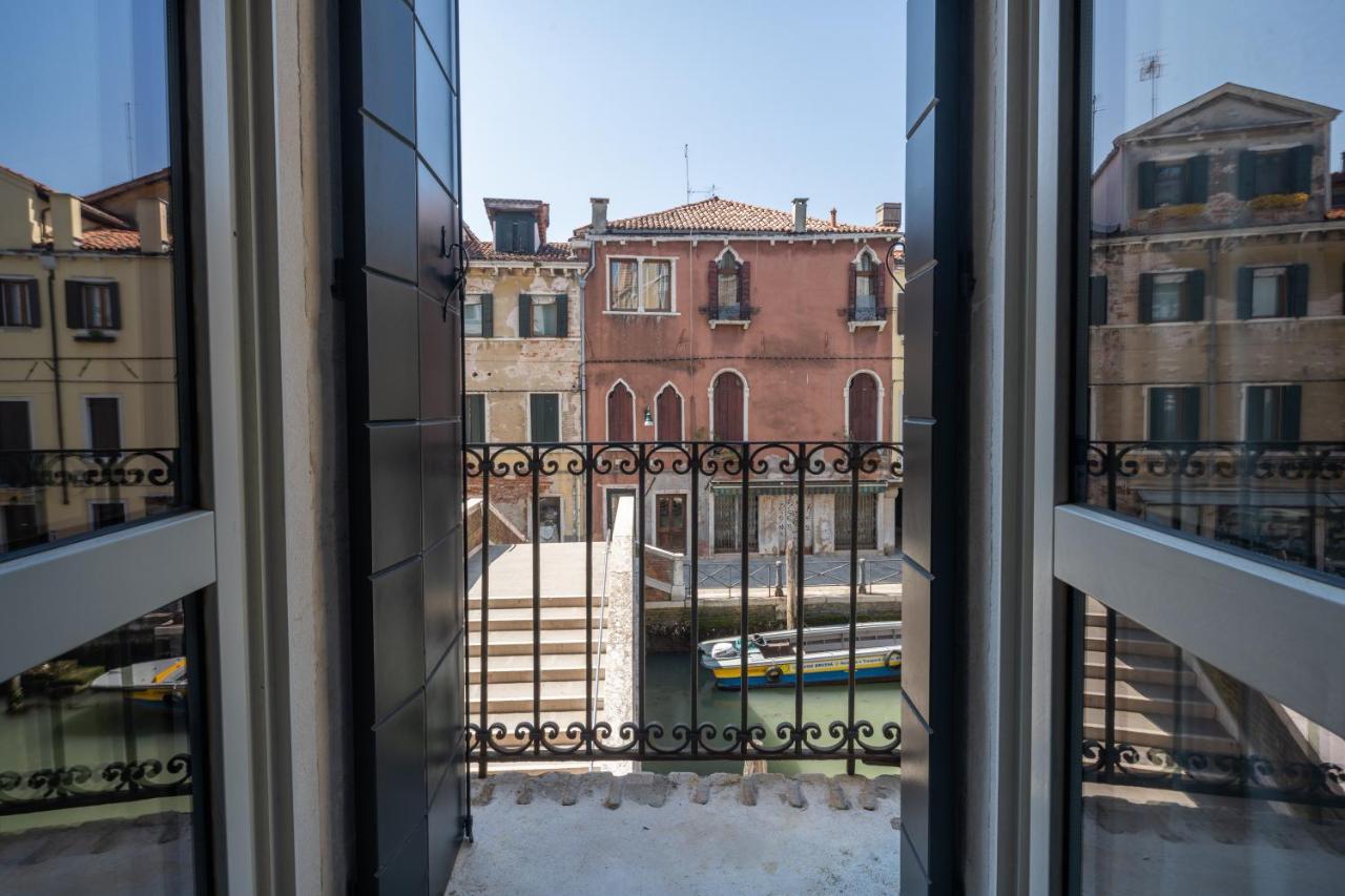 Lion Palace - San Marco R&R Венеція Екстер'єр фото